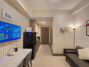 1BR Unit Condotel w Balcony FAME Residences #FM58